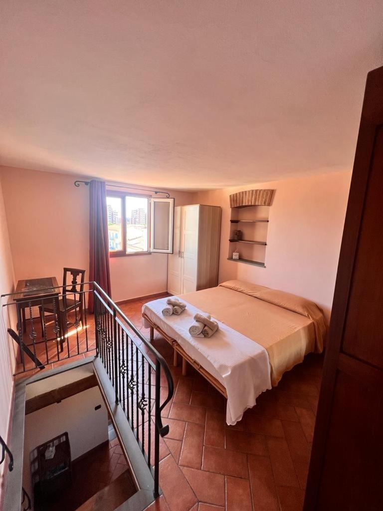Faro B&B 리보르노 외부 사진